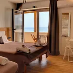 The Wave Penzion 3*