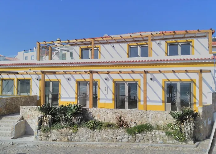 The Wave Gæstehus 3*